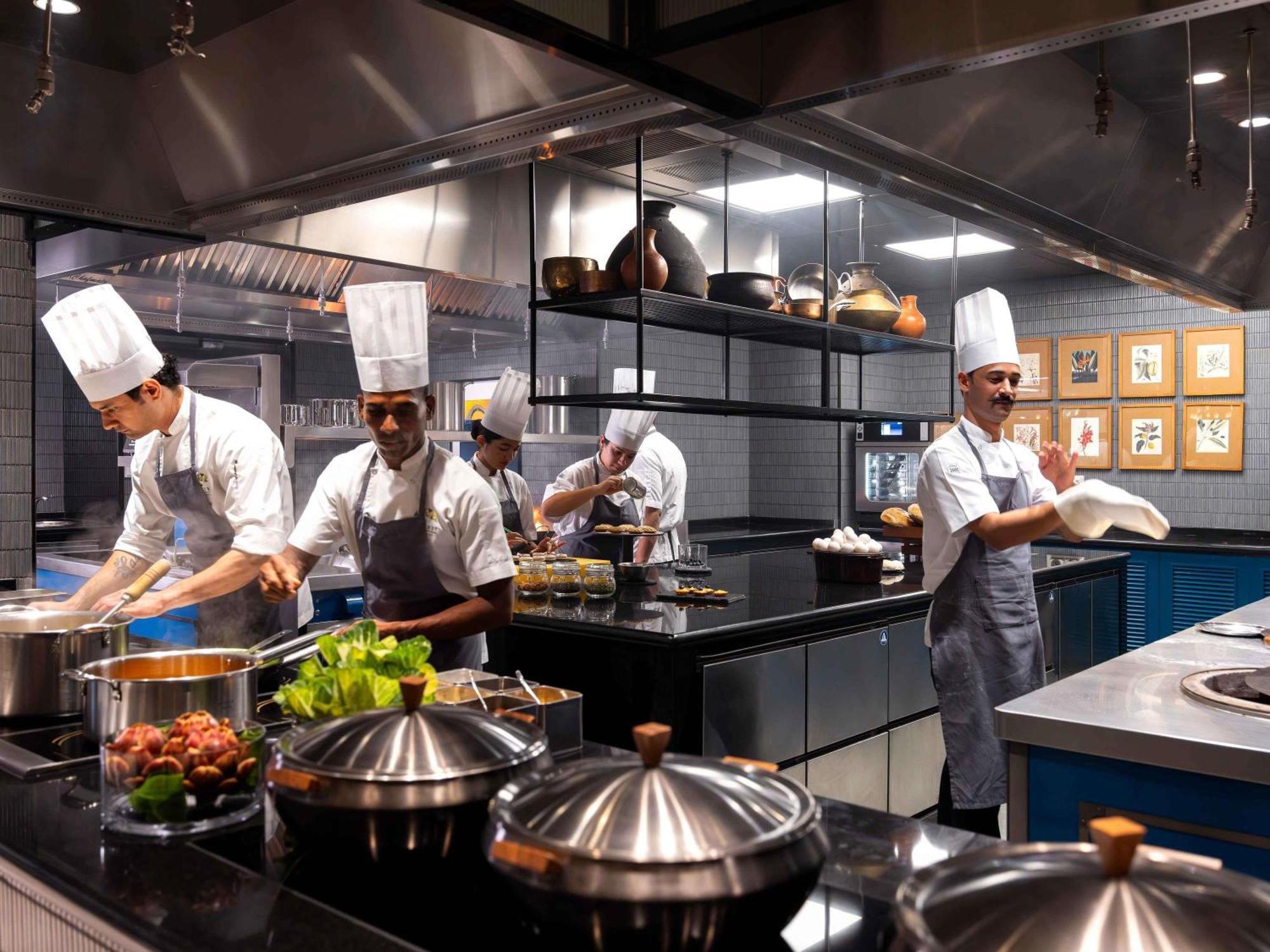 Kitchen Steward